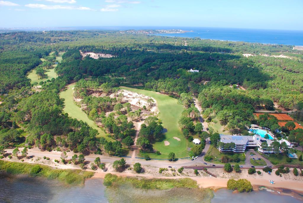 Hotel Del Lago Golf & Art Resort Punta Ballena Exterior photo
